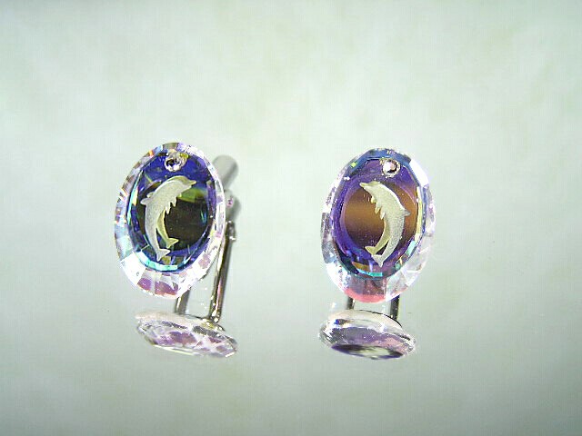 スワロフスキー　《カフス　ドルフィン》　クリア・パープルの2カラー