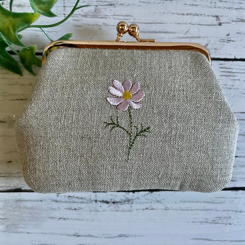 新色追加！（両面刺繍）コスモス 二つ折の札が入る がま口薄型 カード