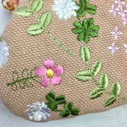 （両面刺繍）がまぐち　ボタニカル刺繍B　ウオッシュ帆布8号　ピンクベージュ 3枚目の画像