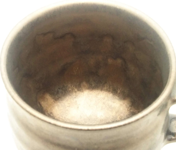 ブロンズ釉マグカップ 3枚目の画像