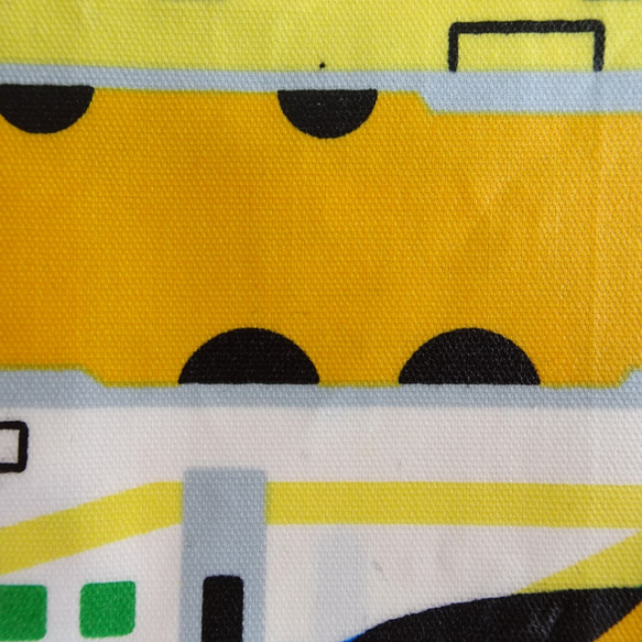 ■防水素材■BIG新幹線《イエロー》のラミネートレッスンバッグ～持ち手紺 6枚目の画像
