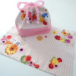 花と蝶×ピンクドットのお弁当袋&ランチョンマット 1枚目の画像