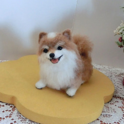 羊毛フェルト　ポメラニアン　座り姿　　犬　イヌ 1枚目の画像