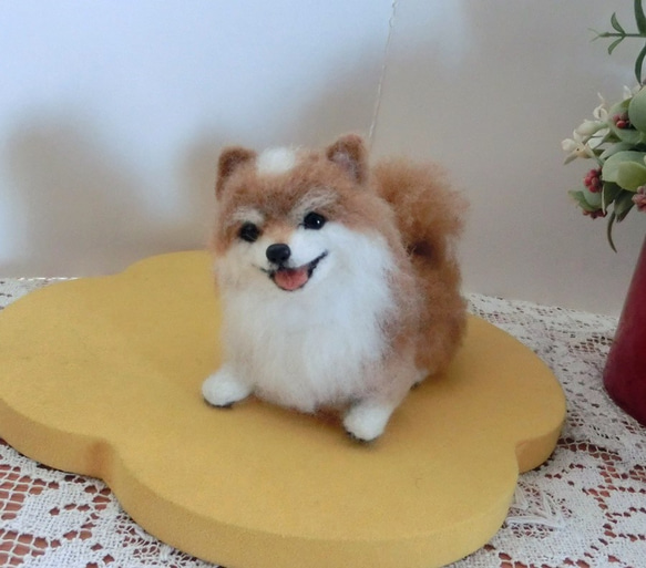 羊毛フェルト　ポメラニアン　座り姿　　犬　イヌ 1枚目の画像