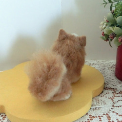 羊毛フェルト　ポメラニアン　座り姿　　犬　イヌ 4枚目の画像