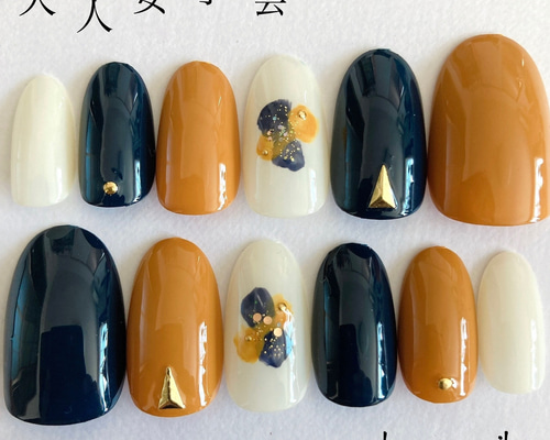 マスタードイエロー ネイルチップ 1_93a6afc0464107e74db4e477c17e