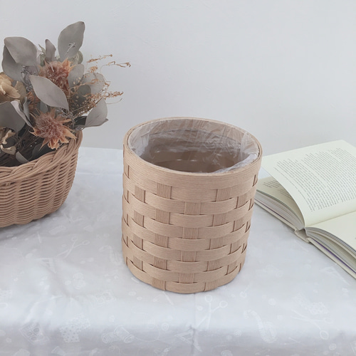 ハンドメイド、木製の家型ゴミ箱、ダスト収納BOX インテリア雑貨 受注制作】クラフトバンド 卓上box （ナチュラル） ゴミ箱