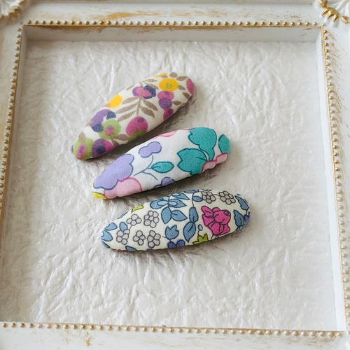 リバティ パッチンピン 4cm ウィルトシャー ベッツィ エミリアス