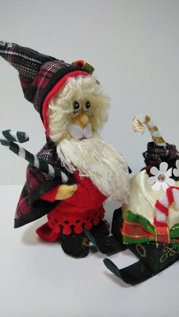 テディベアサンタクロース そり オシャレなサンタさん』創作人形