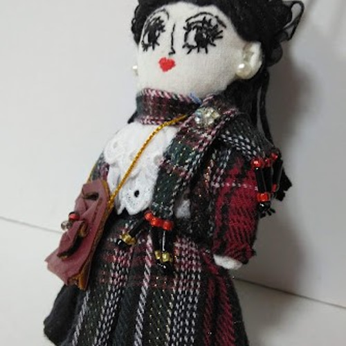 オシャレなオフィスレディー』可愛い 創作人形 プレゼント 黒髪 ドール