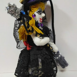 『小さな魔女さん』魔女人形　魔法のほうき　オシャレ　プレゼント　創作人形　バックチャーム　ハロウィン 6枚目の画像