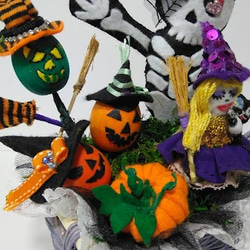 『ハロウィン盛り籠』魔女人形　カラオケ　魔法　ハロウィン　スカル　黒猫　カボチャ　案山子　パーティー　プレゼント　 4枚目の画像