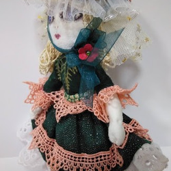 『小さな小さな淑女　マドモアゼル』創作人形　プレゼント　ロココ調　中世　アンティークドール　オシャレなぬいぐるみ 4枚目の画像