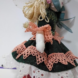 『小さな小さな淑女　マドモアゼル』創作人形　プレゼント　ロココ調　中世　アンティークドール　オシャレなぬいぐるみ 6枚目の画像