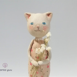 お花をどうぞ(白猫　ピンク) 2枚目の画像