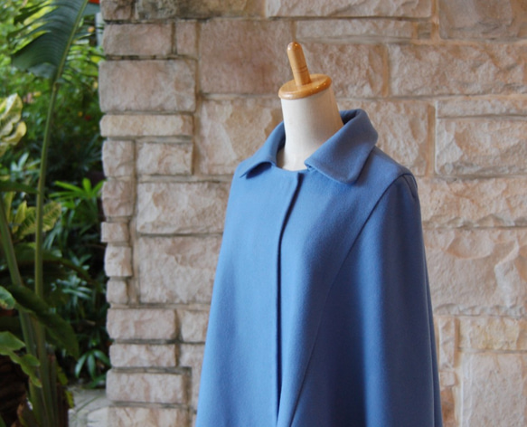 【優雅斗篷大衣】清爽優雅的淡藍色帶背軛 第2張的照片