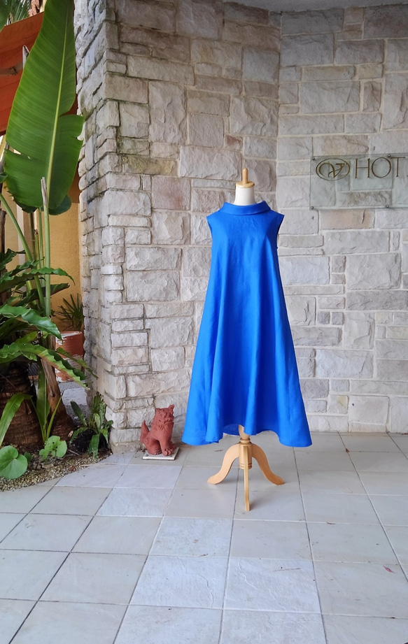 Linen Resort Long Dress Roll Color Classic Dress Royal Ocean Blu 第1張的照片