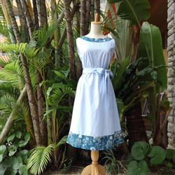 愛麗絲夢遊仙境》成人可以穿古典條紋連衣裙（M） 第1張的照片