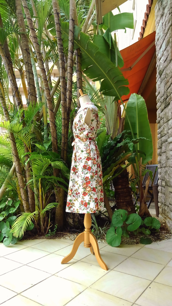 ☆異想天開☆【英式田園襯衫裙】植物花卉連帽法式袖 第4張的照片