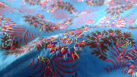 （L）東歐民間服裝顏色奢華的全刺繡連衣裙夏季藍色x口音粉紅色 第10張的照片