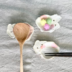 【新作】「ピンポンパールのちび皿」　金魚　白　赤　豆皿　薬味皿　箸置き 5枚目の画像