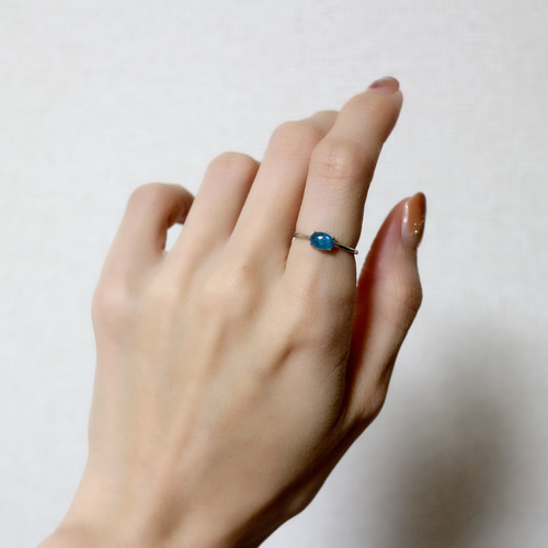 ネオンブルーアパタイトBtype〈横長〉リング 指輪・リング NACHO 通販