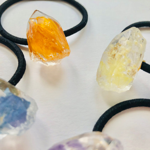 ひまわりとピンクシェル くじらレジンヘアゴム ひまわりとピンクシェル くじらレジンヘアゴム