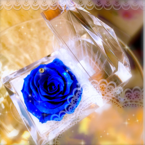 【最高級・青いバラ・オーロラブルー】プリザーブドフラワー  デート　ギフト　ジュエリーケース　ジュエリー　ギフト 4枚目の画像