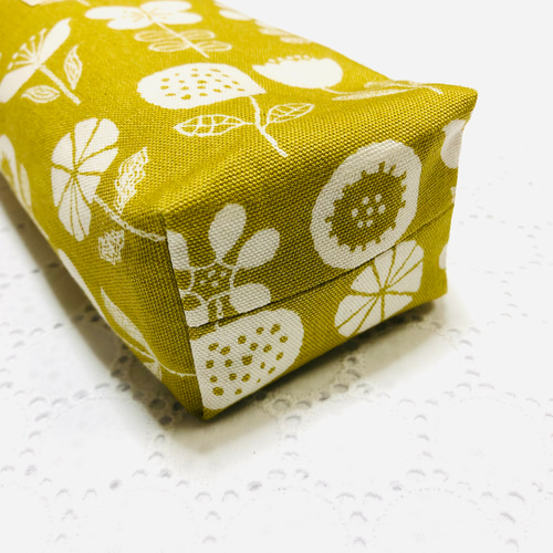 洗える保冷ペットボトルカバー 北欧風花柄 ノルディコフラワー