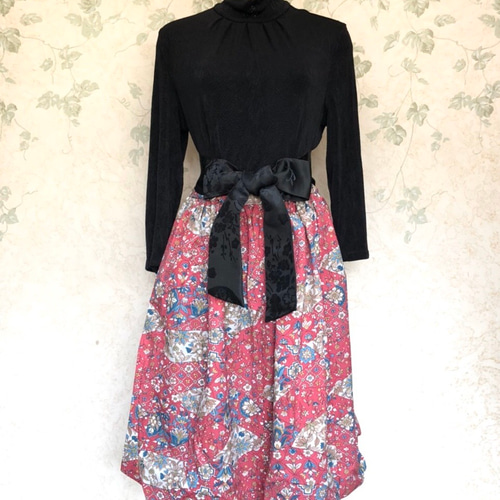 ⚫︎着物リメイク　ハンドメイド　スカート　グリーン系　華やか派手　花柄　イベント d588bd68cafa5b0c84f9da01f0e873
