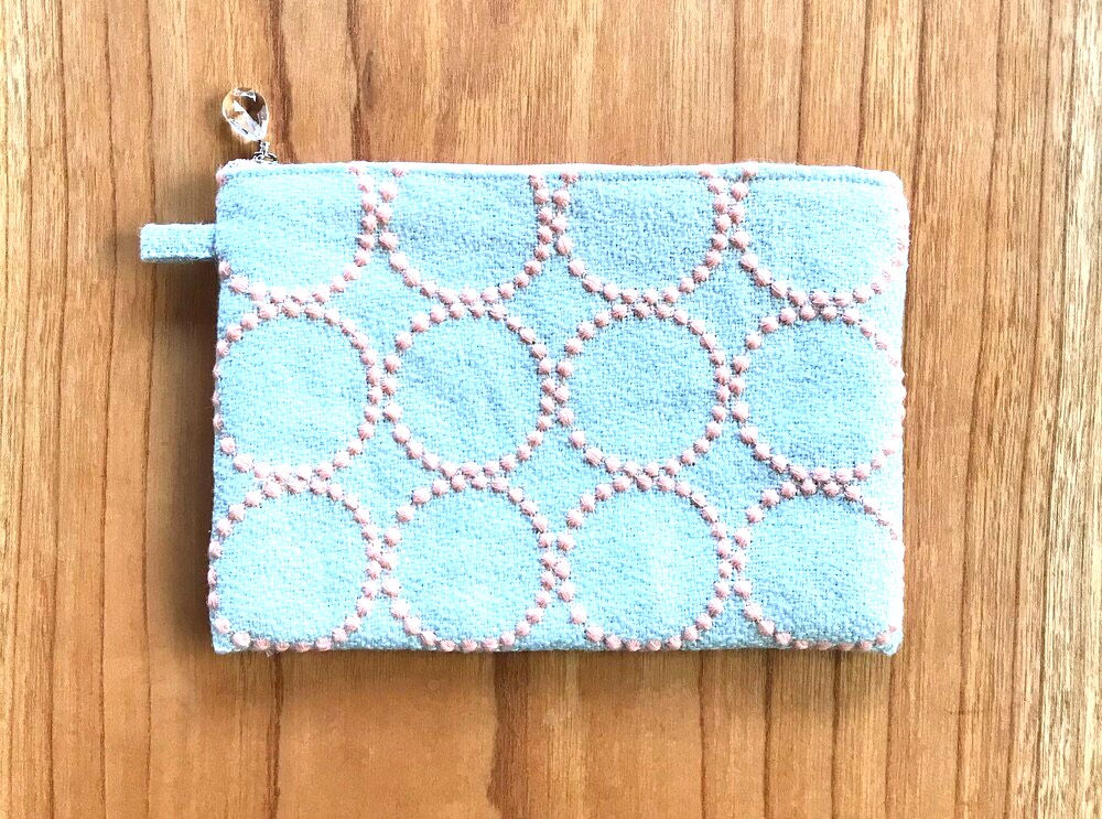 ミナペルホネン 生地使用　wind flower パッチワークフラットポーチ ミナペルホネン 生地使用 wind flower パッチワークフラットポーチ
