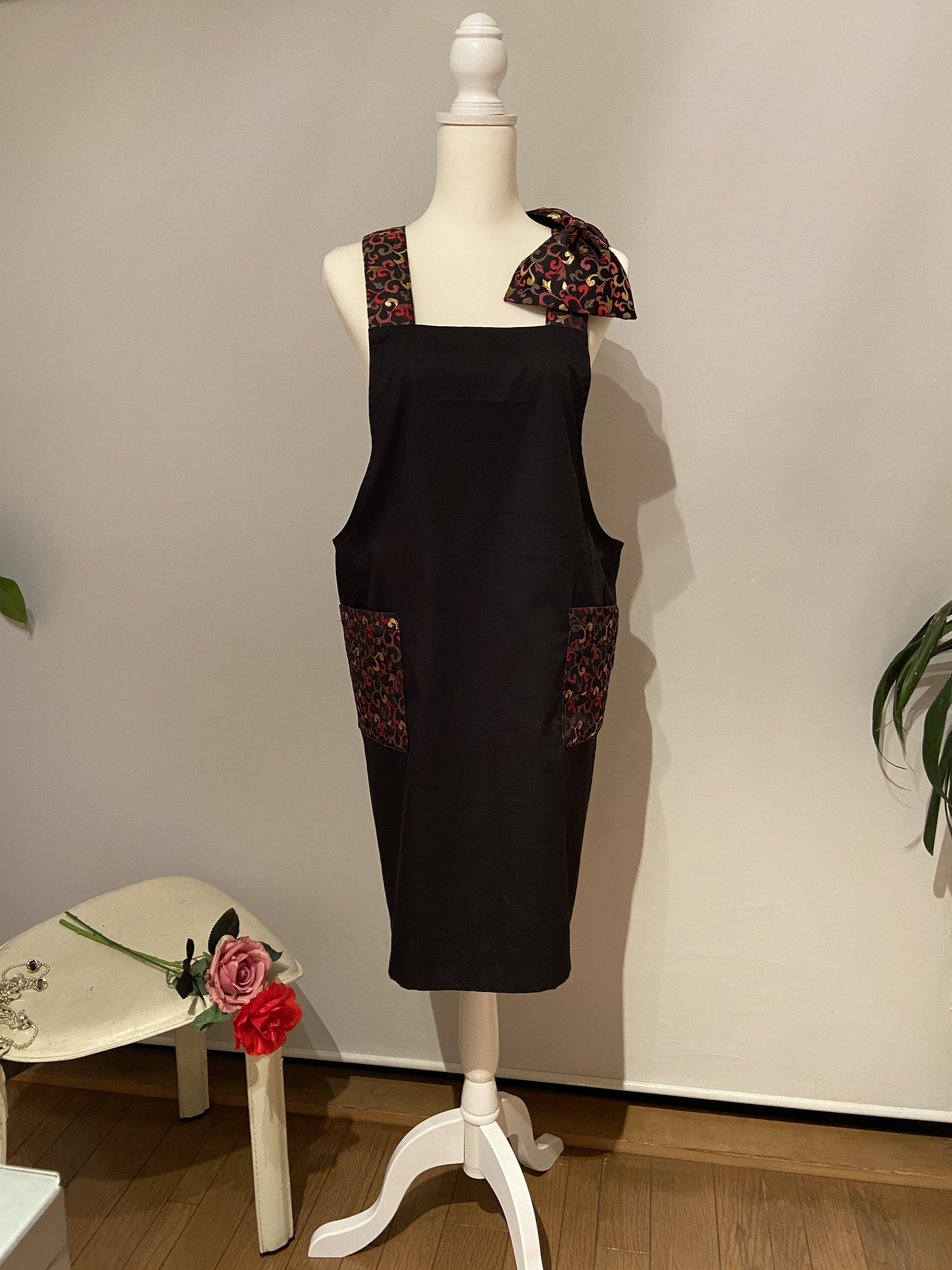 西陣織ドレスエプロン・カフェタイプ