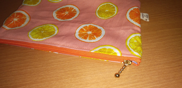 マルチポーチ　オレンジとレモン 3枚目の画像