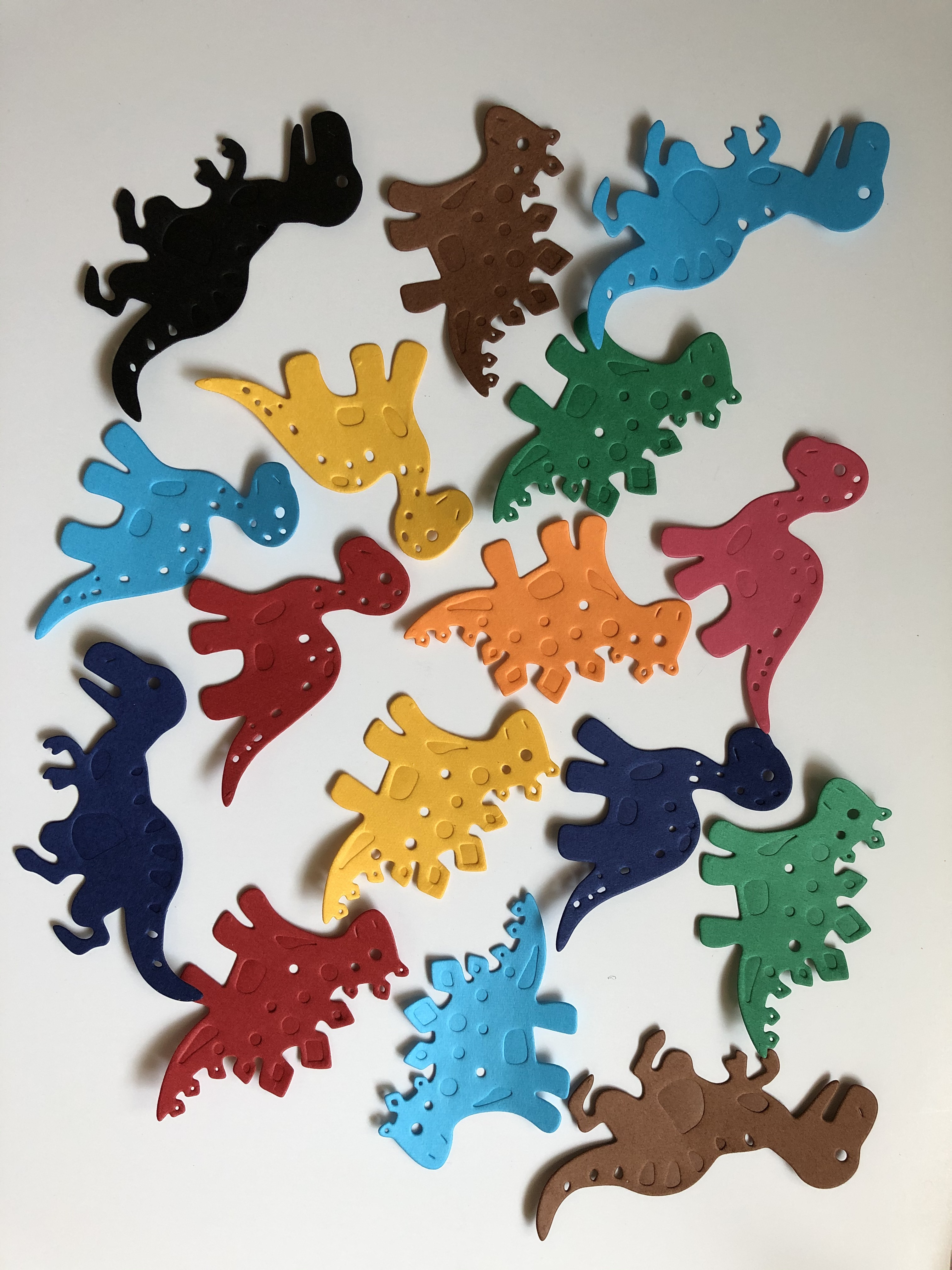 恐竜:オーダーページ〉 クラフトパンチ ダイカット アルバム