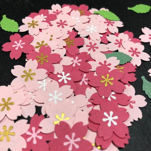 ☆受注制作☆サクラ❁⃘*.ﾟクラフトパンチ100枚 その他素材 banana