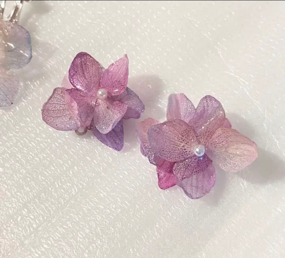 グラデーション紫陽花の揺れるピアスorイヤリング◎ピンク×パープル 3枚目の画像