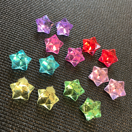 ワンコイン⭐︎星形アクリルアイスのピアスorイヤリング⭐︎7色
