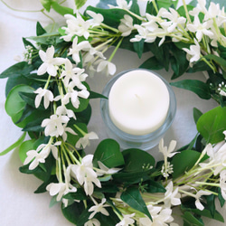 優美なホワイト 癒しのジャスミン2wayリース アートフラワー chouchou