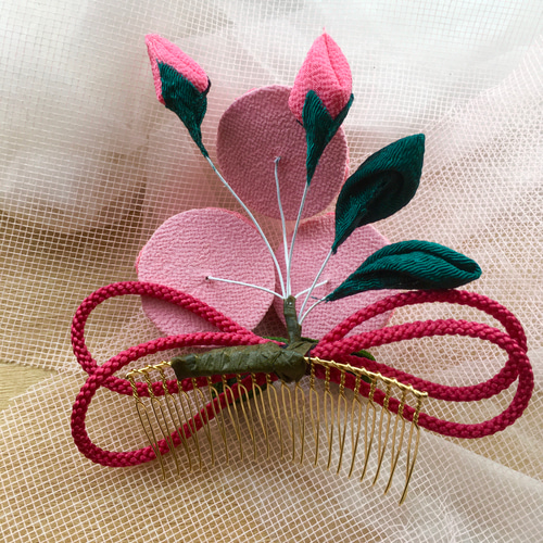 玉バラ 玉飾り つまみ細工髪飾り 成人式 卒業式 七五三 着物 ピンク  
