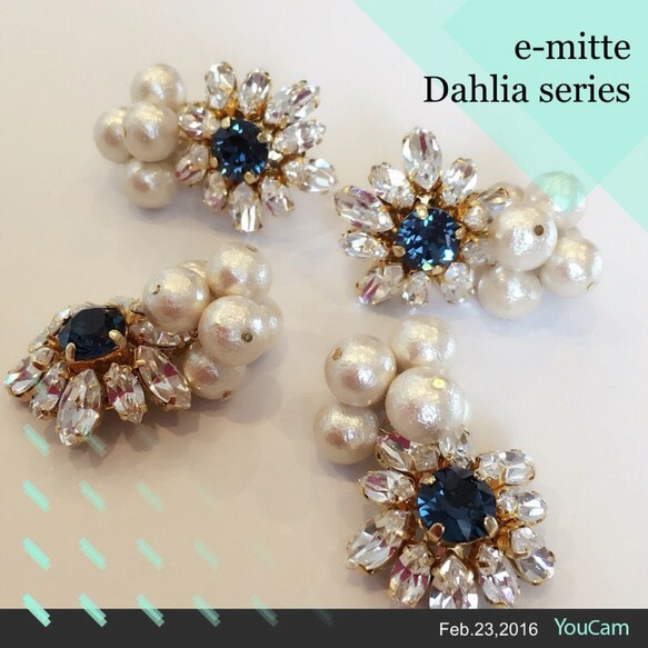 ☆再販×9☆ダリア ピアス/イヤリング（ネイビー/スワロ/コットンパール）Dahlia pierce/emitte 5枚目の画像