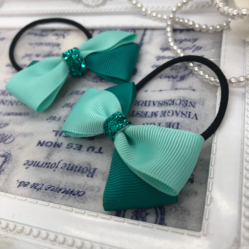 中央キラキラmint green♡ crossリボンのヘアゴム 2個set