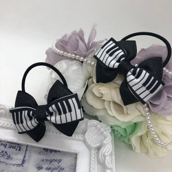 blackのキラキラ銀糸織リボン♡ モノトーンのピアノ柄♡ トリプル 