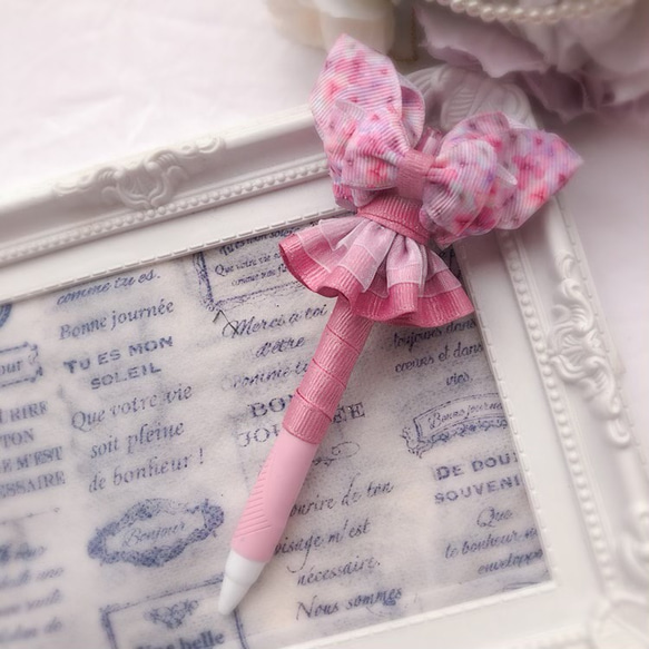 Roseピンク色＆パンジー柄天使みたいなdressのリボンペン 3枚目の画像