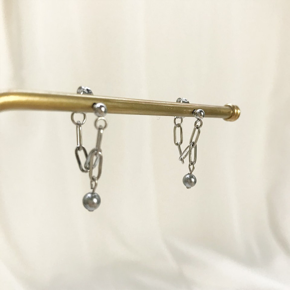 長方鍊條 小珍珠 鋼質耳環 第3張的照片