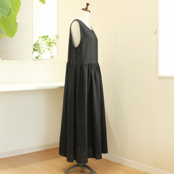 ベルギーリネン　ノースリーブギャザーワンピース　ジャンパースカート　ブラック【選べる着丈】　 5枚目の画像