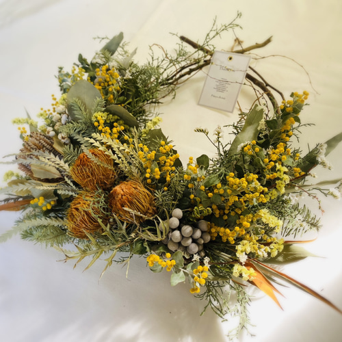 ミモザと春の花　ミモザ　ドライフラワーリース Ⅺ セール中☆ミモザのミニリース #春 #ミモザ #春のギフト | iichi