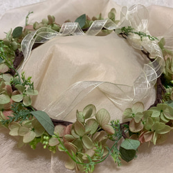 ハナカンムリ アジサイのリース 誕生日 花冠 記念日 出産祝い 結婚式 4枚目の画像