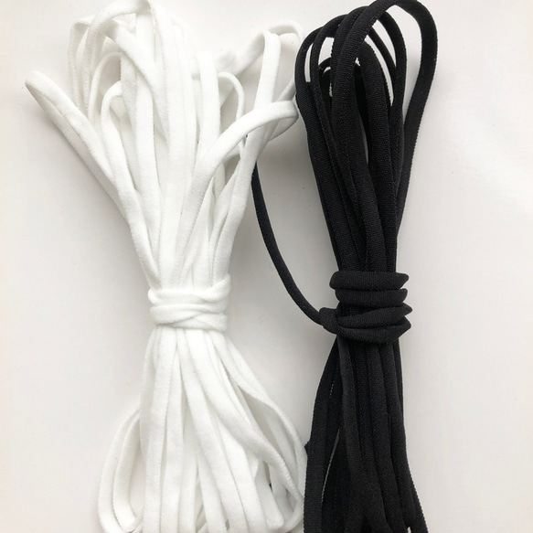 【白50ｍ＋黒50ｍ】マスクゴム 幅5㎜ 長さ合計100m DIY手作り ハンドメイド 手芸 1枚目の画像
