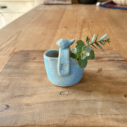 信楽焼 陶器の一輪挿しにもなる爪楊枝入れ 茶色 一輪挿し・花瓶・花器