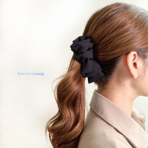 送料無料］バナナクリップ・シンプル・ブラック ヘアクリップ